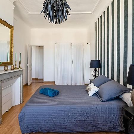T2 Vue Mer Au Pied De La Major Marseilles Exterior foto